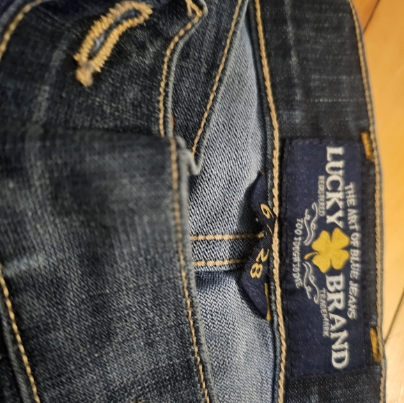 Jeans - Picture 2 of 2